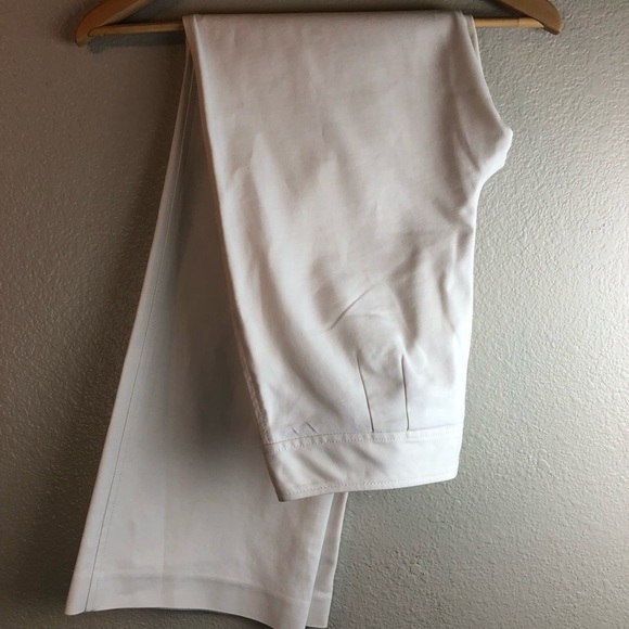 Ann Taylor White Cotton Flare Trousers 6 - Picture 8 of 8